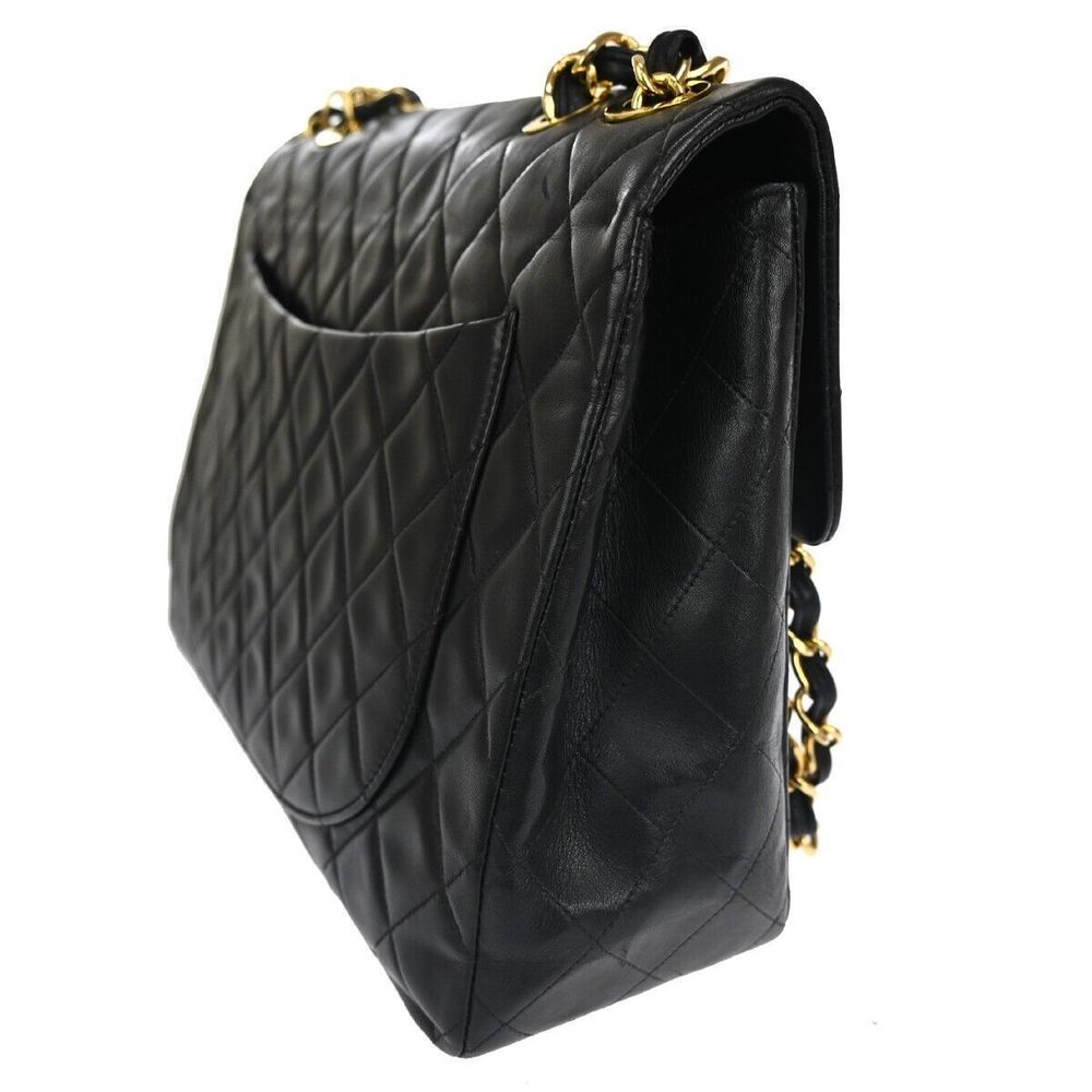 CHANEL Matelasse Handbag - Picture 12 of 16